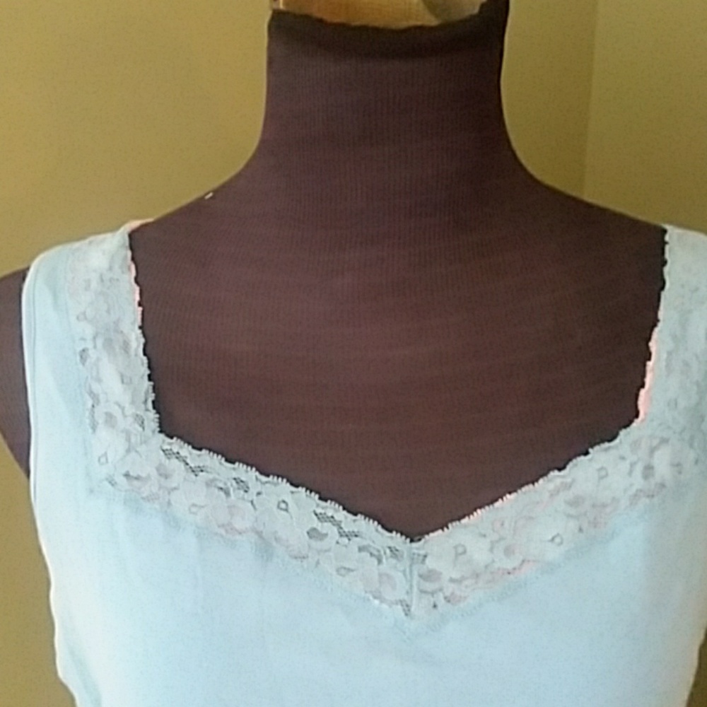 Tank top - Picture 3 of 3